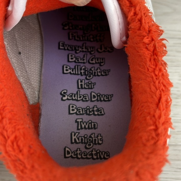 Reebok Tom and Jerry Sneakers - Picture 6 of 13